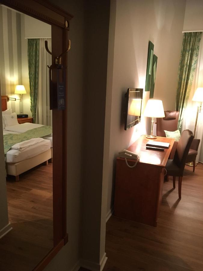 Budget By Hotel Savoy ハノーファー エクステリア 写真